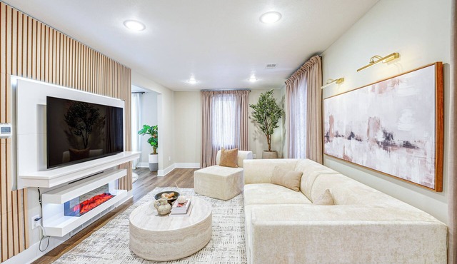 Serene & Updated Escape: 1 Mi to Heritage Landing