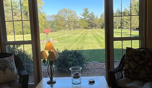 Shelley's Retreat, entire house with attached in-law suite