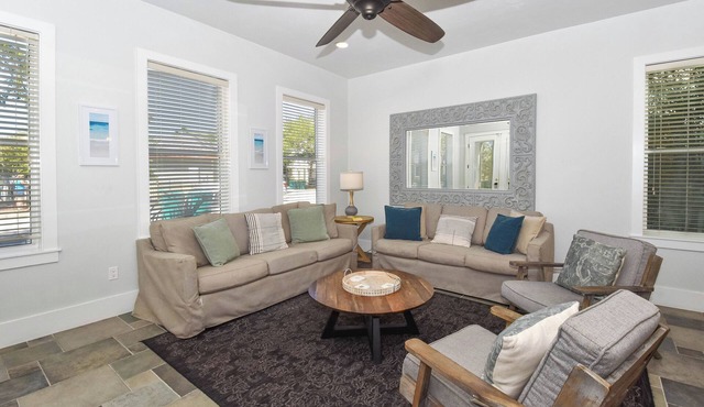 Spacious Home w/Lagoon Pool Views & Seasonal Beach Trolley in Destin! 🌴🌺🌊