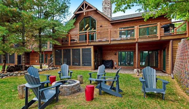 Spider Lake Shores