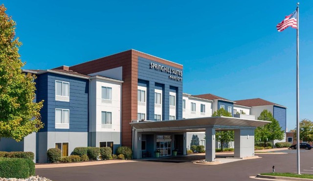SpringHill Suites Grand Rapids North
