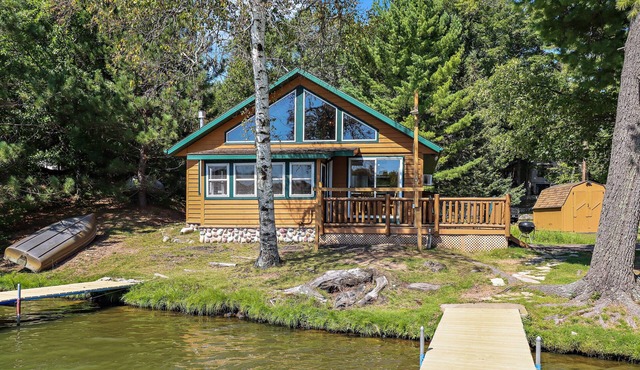 Stepaway Vacation Rentals - Carefree Creek Cabin