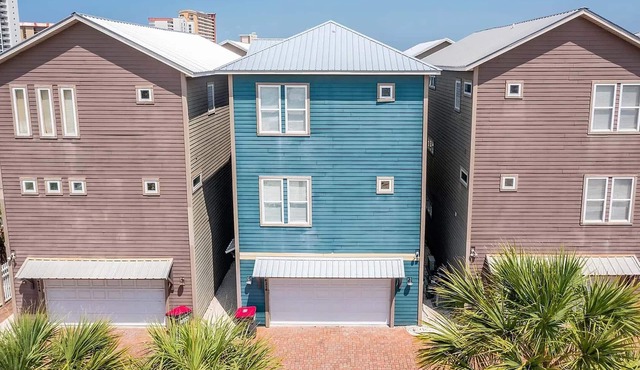 🌊Steps to Community Pool-Pet Friendly-350yds to Beach-4BR Blue Lagoon🌊