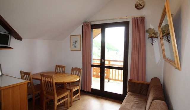 Studio loft cabin - 5 ppl, 400m from slopes with parking, pets allowed in Auris
