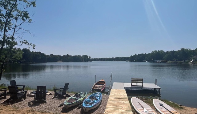 Stunning A-Frame on Lake Sherwood near Sand Valley