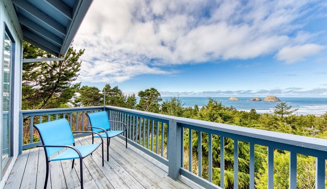 Stunning home with ocean view spacious deck with nice view