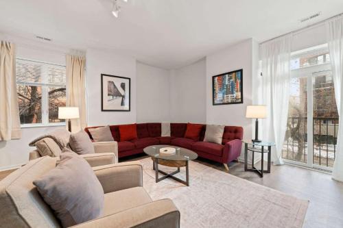 Stylish 3BR Gem in Prime Location