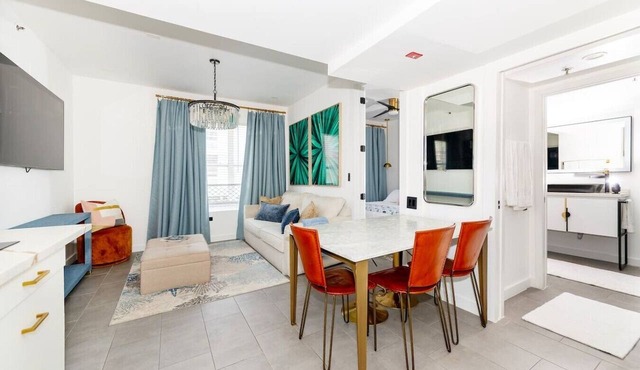 Stylish Beach Condo in the Heart of South Beach in Miami Beach