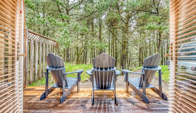 Stylish Pacific City Home - 3 Min Walk to the Beach!