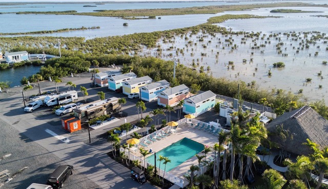 Sugarloaf Key RV Resort & Cottages