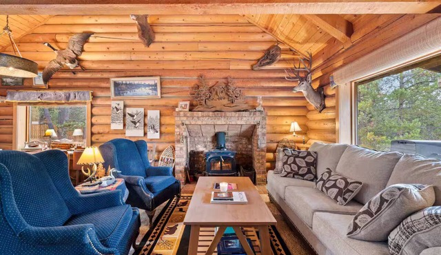 Sunriver Log Cabin, Riverfront Deschutes Retreat