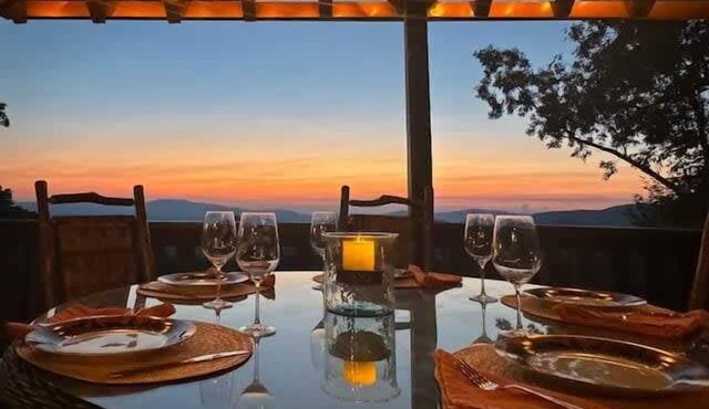 Sunset Pointe | $325 Off Your Stay!