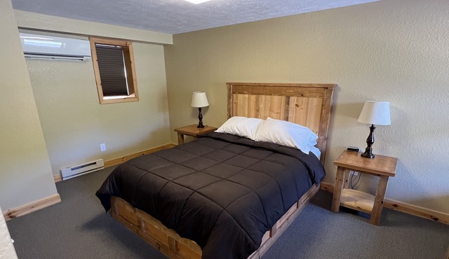 Tahquamenon Suites Lodging - One-Bedroom Suite # 1