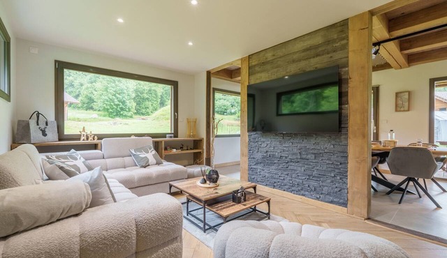 The Clock - Avec jacuzzi privée in Basse-sur-le-Rupt