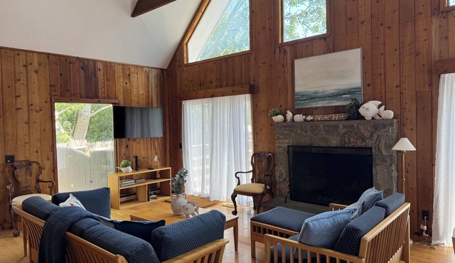 The Hamptons Charming Sun Soaked Beach Cottage