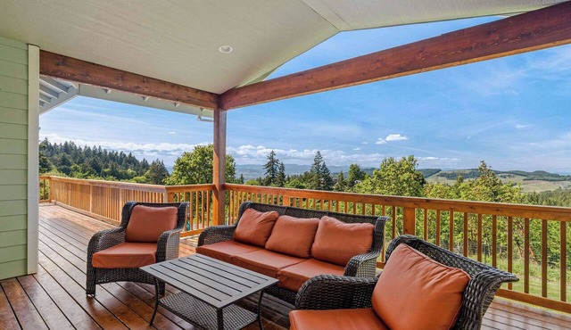 The Perch - Eola Hills Pet Friendly w Hot tub