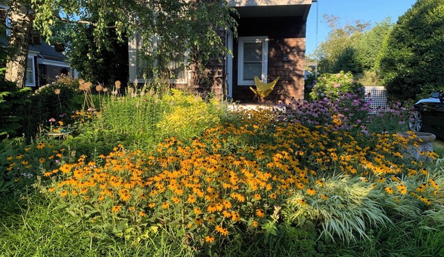 Three Bedroom Artist's Home in Greenport's Desirable West Dublin Neighborhood