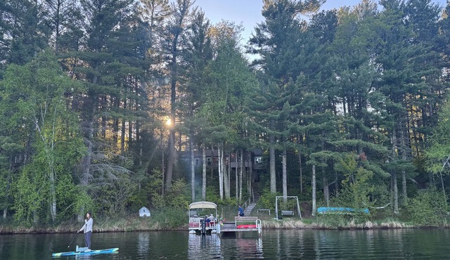 Three bedroom cabin in Minocqua with dock NEW LISTING!