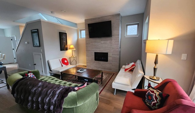 Three-story Victorian-ish Rocker Townhome in St. John’s!