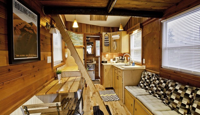 Tiny House In Alberta Arts District!