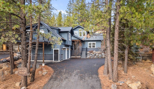 Trails End Retreat - Perfect Retreat Luxury Home, Guest Quarters, A/C, Foosball, Ping Pong