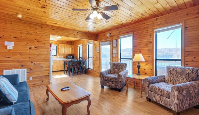 Tranquil 2 Bed 2 Story Chalet w/Stunning Views and Direct Lake Access #21