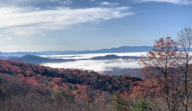 Tranquility Perch | 3-State Mtn Views + Hot Tub in Murphy