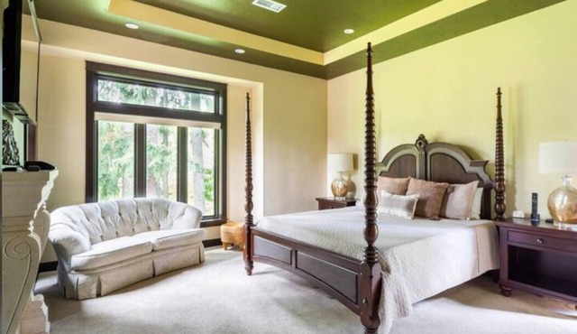 Tuscan home in NW wine country