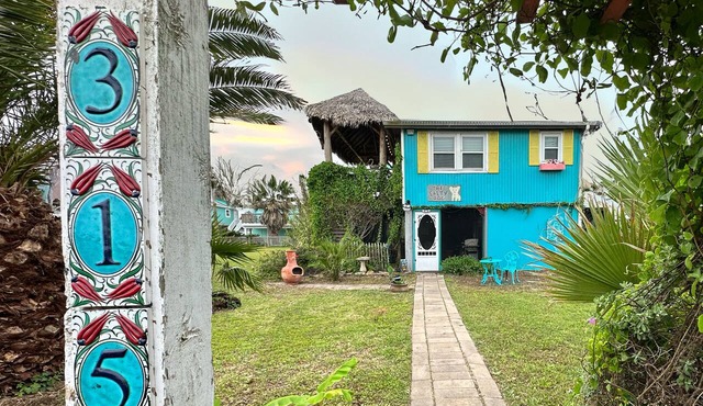 Unique charming coastal cottage