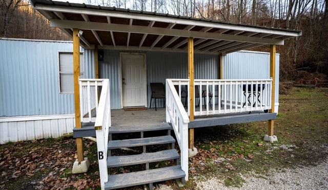Unit B – Trailside ATV Stay w/Firepit, Sleeps 10
