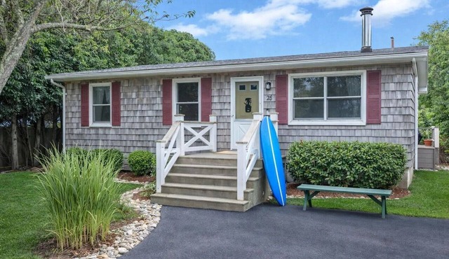 UNPLUG@Ditch Plains Cottage, Montauk NY 2BD/1 bath Short walk to Surfer's beach