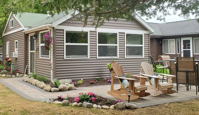 Unwind by the Water where modern comforts meet Lakeside charm- AC and Internet