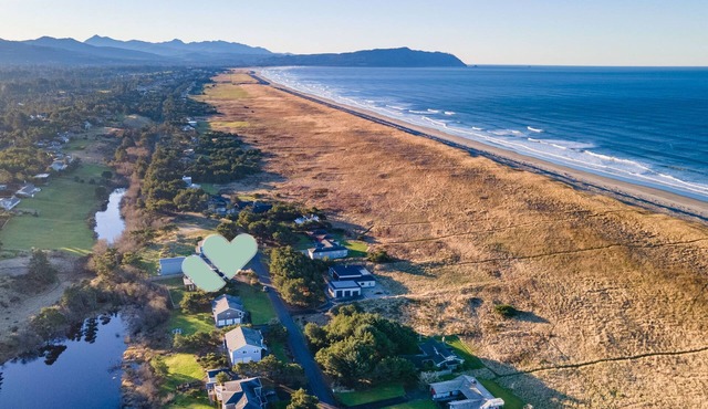 Upscale Beach Retreat * KC's Serenity By The Sea