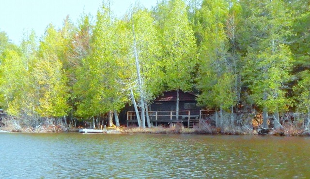 Vacation Rental-Saranac Lake - vintage Adirondack cabin open Spring/Summer/Fall