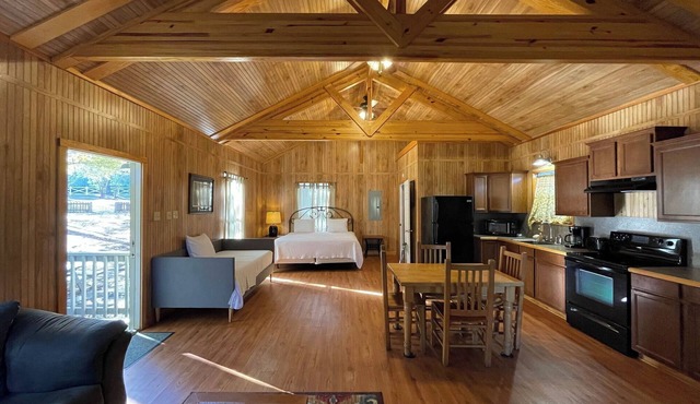 Vaulted-Ceiling Cabin for 4 with King Bed + Bunks, Full Kitchen & Pond Views