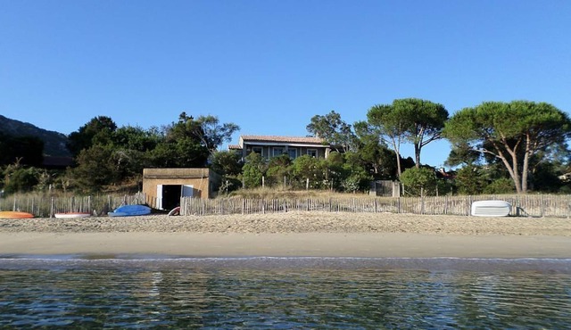 Villa Pieds Dans L'eau, Bord de mer et Plage, 6ch, 13 Pers