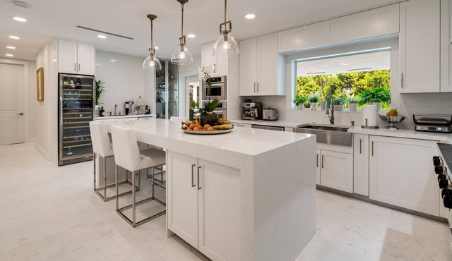 Villa Sofia - Private and secluded luxury retreat in Pinecrest