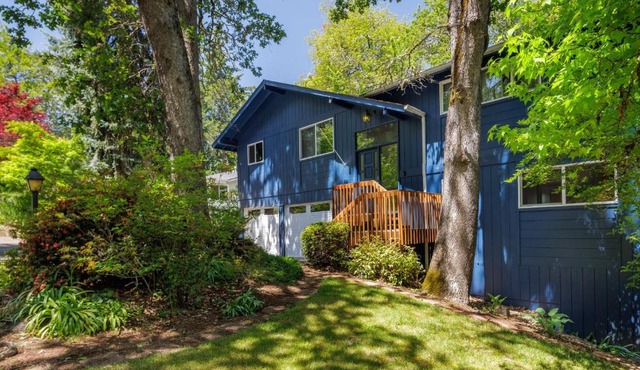 Wake Robin House - Comfortable & Close to Campus home