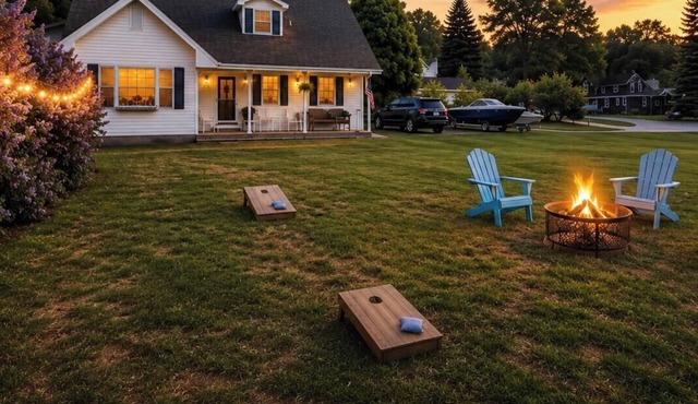 Walk to Walloon Village, Beach & 10 min to Petoskey or Boyne Mountain