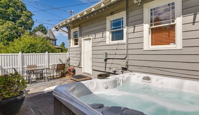 Walk to Williams District: Home w/Hot Tub & Patio