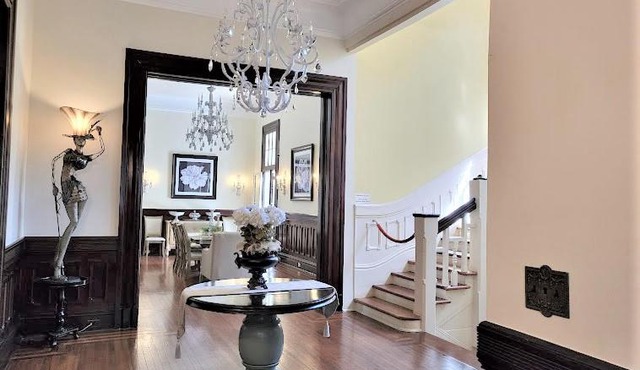Walker Mansion on St Charles Ave - Unit 1