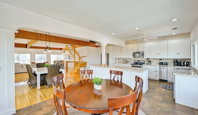 Waterfront Westhampton Haven: Private Beach in Westhampton Beach