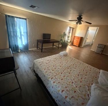 West Phoenix Master Room Bennet