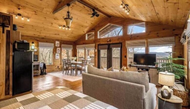 White River View | Romantic | Cabin | Ozark Mtns