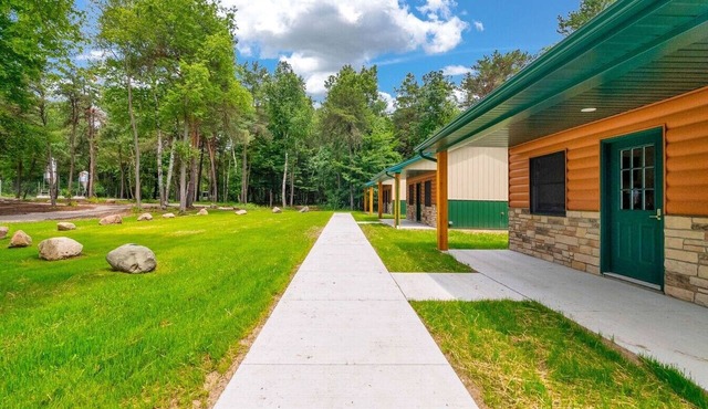 Whitetail Ridge Cabin 2