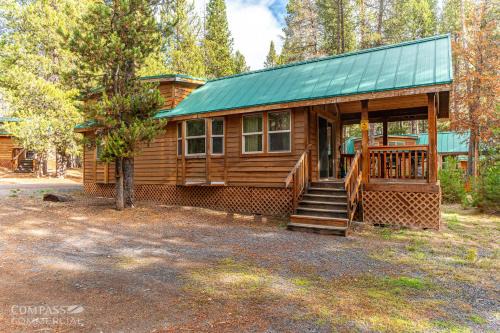Willamette Pass Inn & Chalets