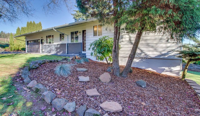 Wine country home with game room & valley view - dog-friendly