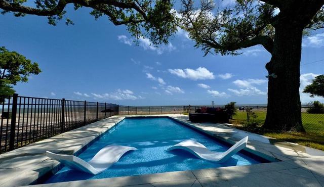 Zenith Beachfront Signature Stay
