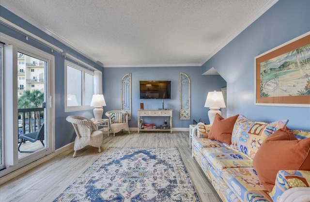 121 m² Condo ∙ 2 bedrooms ∙ 6 guests