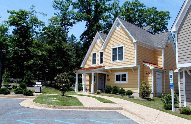 The Estates At Creek 